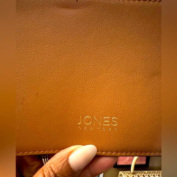 Jones New York Wristlet - Picture 8 of 11